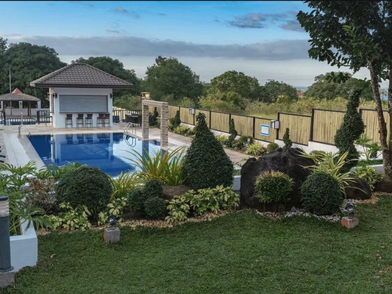 Family Resthouse - ILANG-ILANG at NAUVOO FARM RESORT