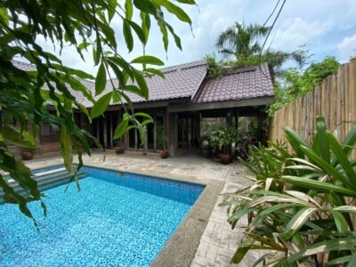 Family Villa by Oliva's Resort and Villa